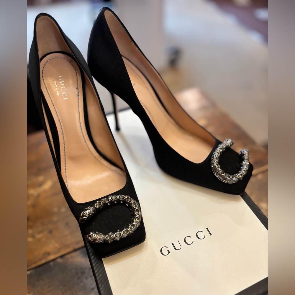 Gucci Black Satin Dionysus Square Toe Pumps
